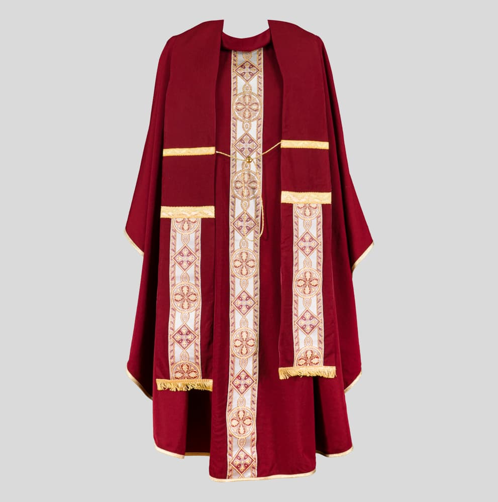 Casula rossa con stola