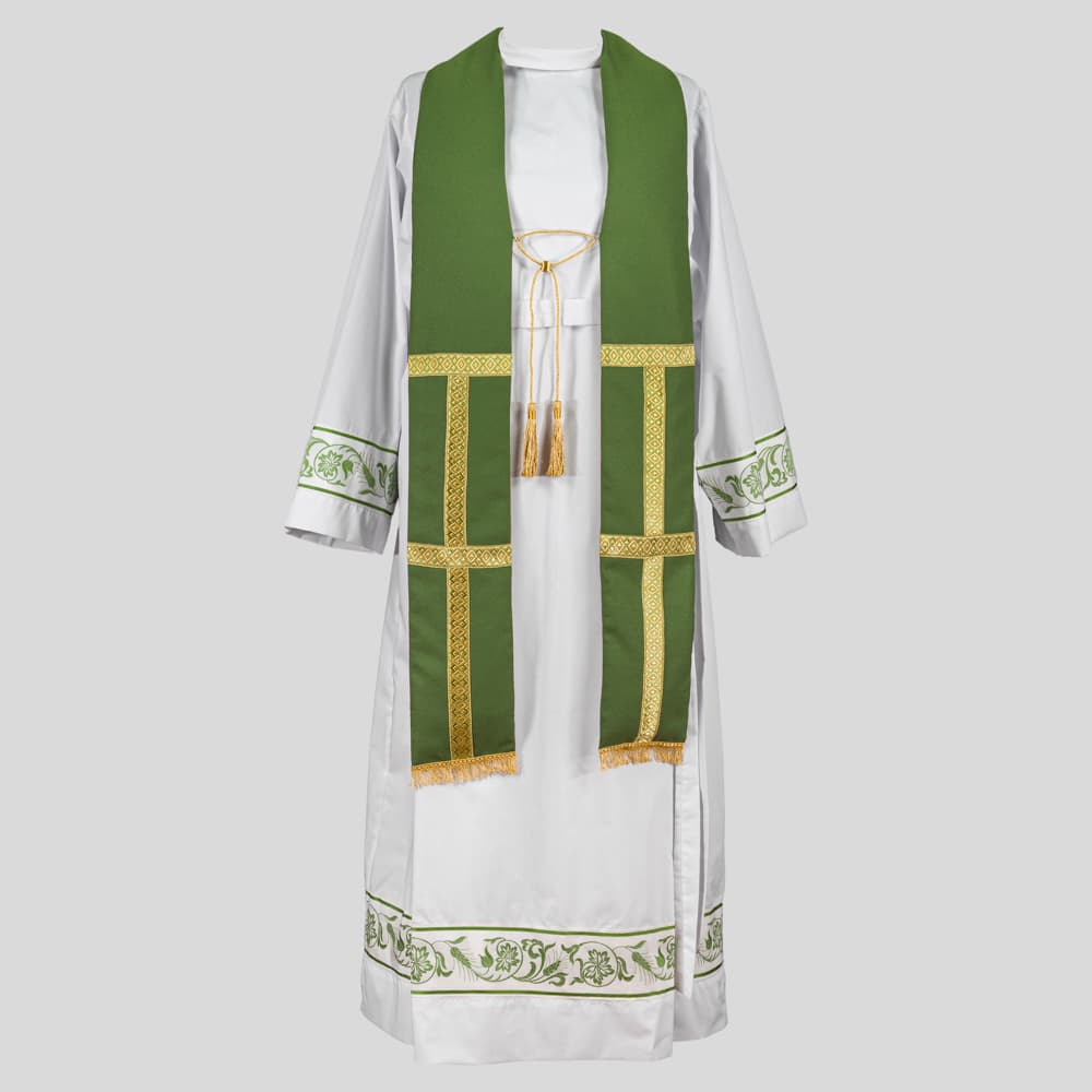 Camice con stola verde