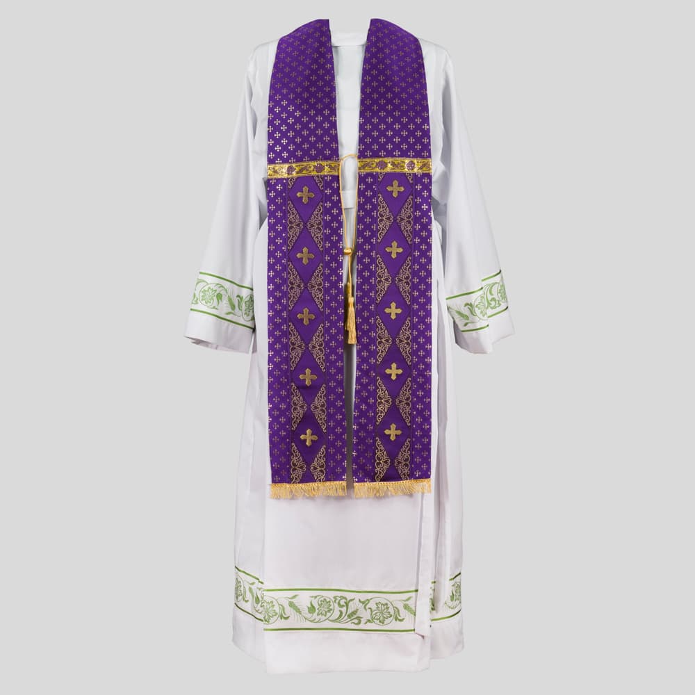 Camice con stola viola